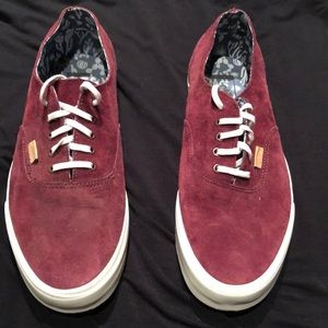 Men’s Van’s Off The Wall Red Suede Shoes